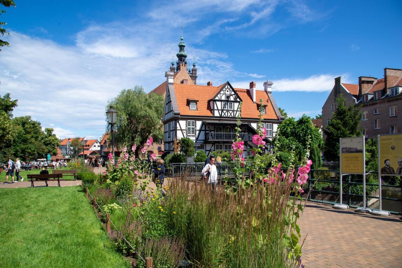 Maya'S Flats & Resorts 61 - Most Milosci Gdańsk Extérieur photo